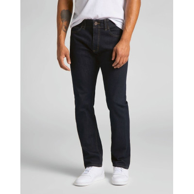 Extreme motion slim fit jeans
